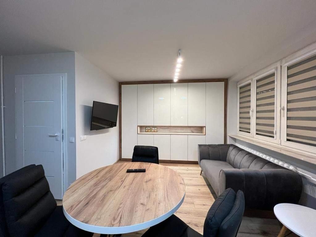 Mw3 Apartament Rzeszow Luaran gambar